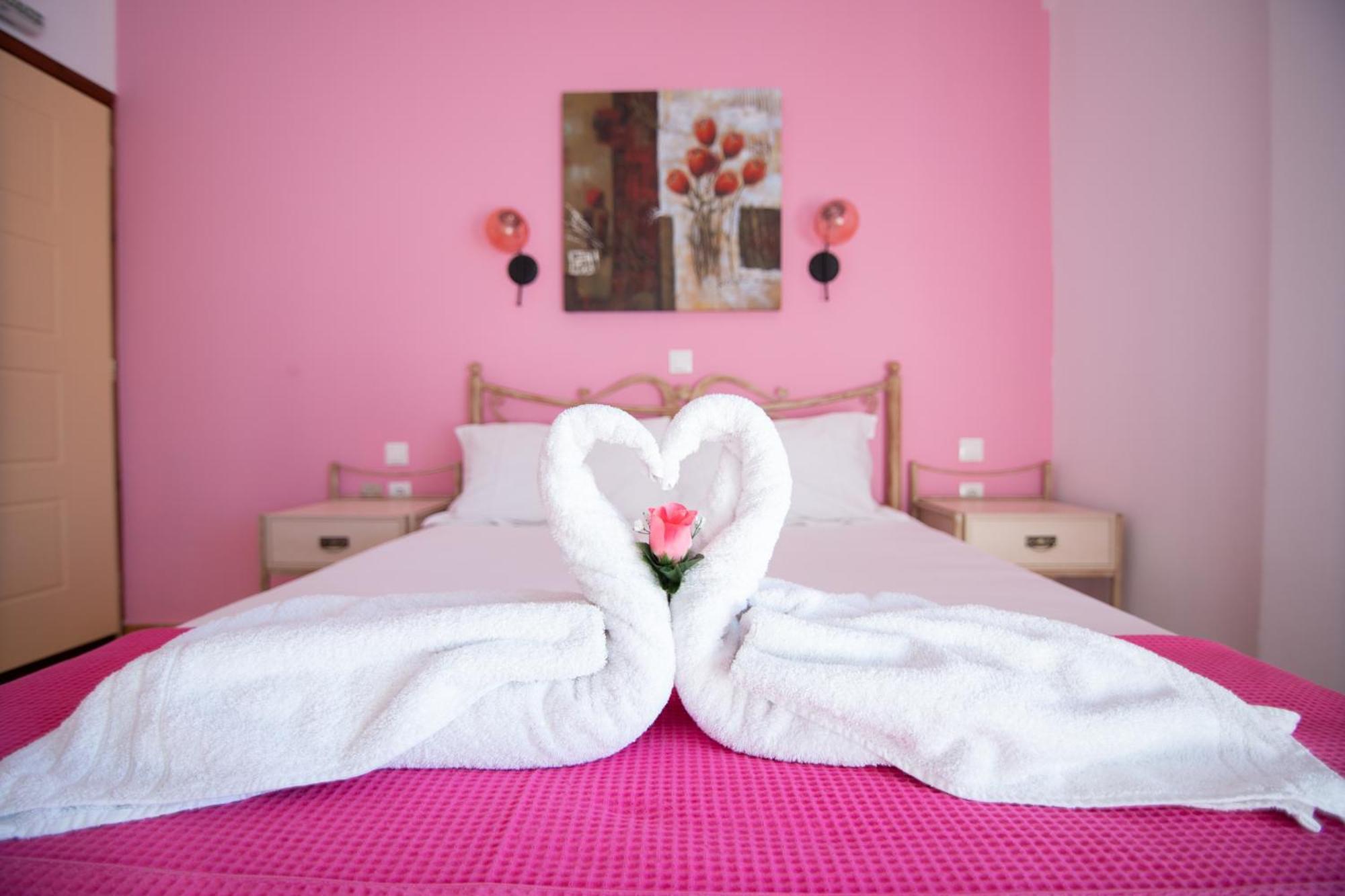 Coralli Rooms & Restaurant Elafonissos Zewnętrze zdjęcie